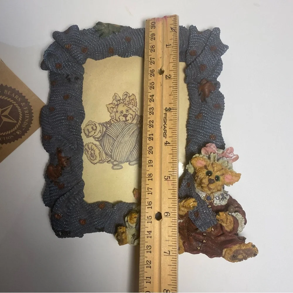 Vintage NIB Frame, Knitting Kittens, Folkstone Collection